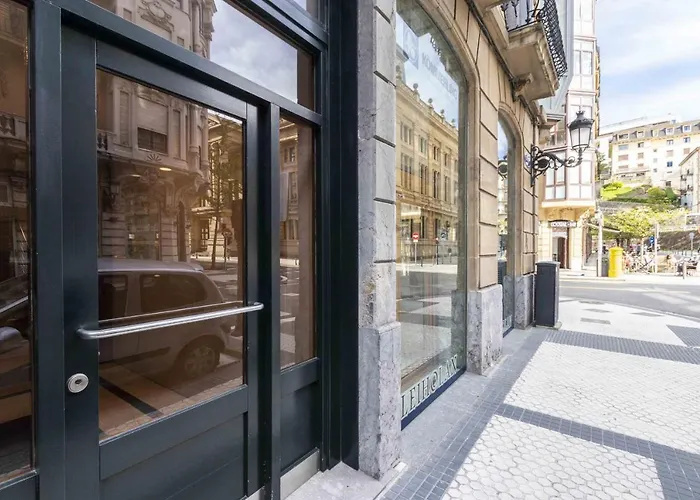 Aire De La Concha - The Collection * San Sebastian